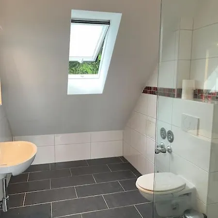 Peaceful Shared Apartment, Bergisch Gladbach
